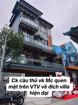 Mẫu villa hiện đại 4 tầng các bác nhé. Tối giản, tính tế, sang trọng Nhưng vẫn đẹp hút mọi mắt nhìn Các bác cần tư vấn xây nhà đẹp ib e nha. #xaynhatrongoi #thietkenhadep #vibhome #villa #kstrungkien 