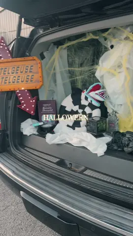 #CapCut #exploretishomingocounty @Explore Tishomingo County  trunk or treat in the town of Tishomingo hosted by Main Street cycle and Mr. Mike Kemp, chief of police as well as other vendors. #TishomingoCounty 