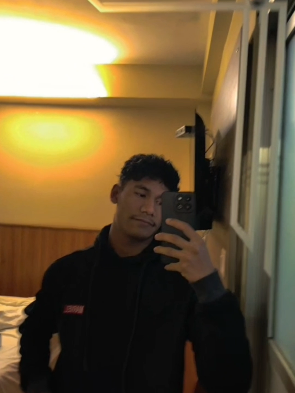 😗🩷#fypシ゚ #newar #someone #ktmmuser #foryoupage 