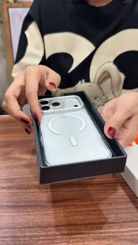 Ốp điện thoại 17promax xịn #opdienthoai #opdienthoaidep #opiphone #opdienthoaiiphone #xuhuong 