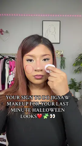 What did yall end up being?!🫣 #halloweenlook #spookyseason #jigsawpuzzle #lastminutehalloweencostumes #tutorial #lastminute #halloween #fall #vlogs #nikkiiduhh#🖤🪬
