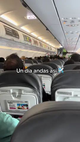 Así es 🙊✨💖 #viajar #travel #avion #camion 