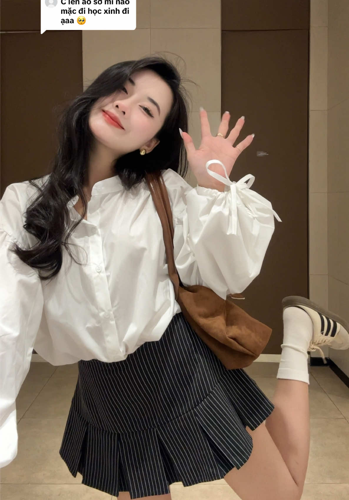 Trả lời @user457994280 Áo này đủ xinh chưa nà 🥰 #outfitoftheday #macdepmoingay #tipphoidoxinh #thanhbe #xuhuongtiktok 