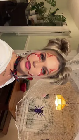 Pennywise is that you? 🎈#fyp #MomsofTikTok #pennywise #halloween 