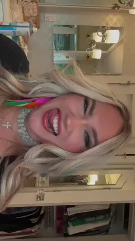 kesha-ween #kesha #halloween #halloweencostume 