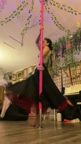 #poledance #dance #raye #fyp 