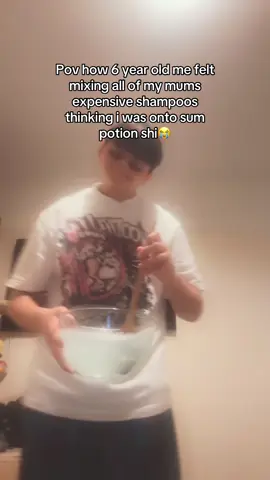 we’ve all done this bro😭😭 #real #viral #fyp #funny #shampoo 