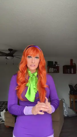🧡 #daphne #scoobydoobydoo #mysterymachine #scoobydoo #halloween 