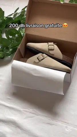 Disponible maintenant 😍#fyppppppppppppppppppppppp #birkenstocks #الجزائر🇩🇿_تونس🇹🇳_المغرب🇲🇦 #الشعب_الصيني_ماله_حل😂😂 #🇲🇦🇩🇿🇹🇳 