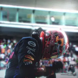 max if you’re reading this we need another masterclass like last year pls 🙏 || scp: @Smackzed.edits cc: @16chleclerc  #maxverstappen #maxverstappenedit #mv33 #f1edit #fyp 