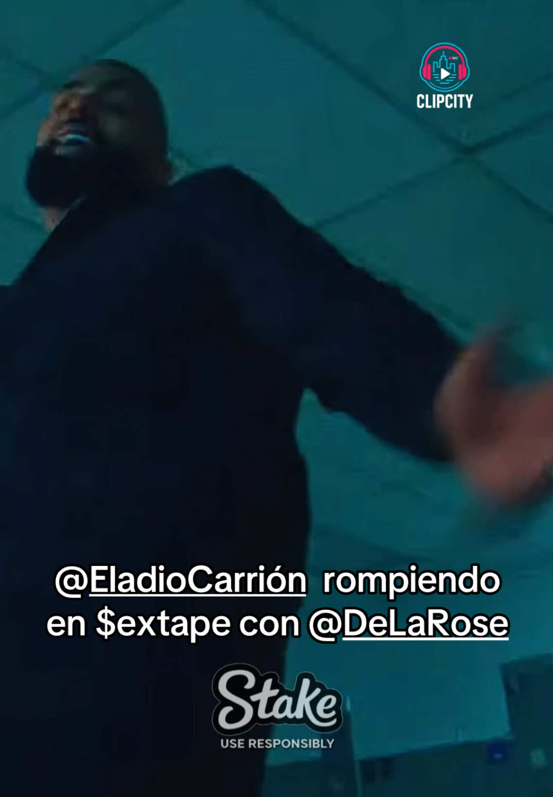 @EladioCarrión  rompiendo en $extape con @DeLaRose  #eladiocarrion #delarose #musica #puertorico🇵🇷 #generourbano 