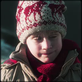 ya empieza a sonar este temazo #homealone #edit #christmas #mipobreangelito #fyp #it #merrychristmas