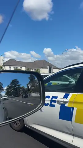 Lamborghini vs aqua in remuera 🤣🤣