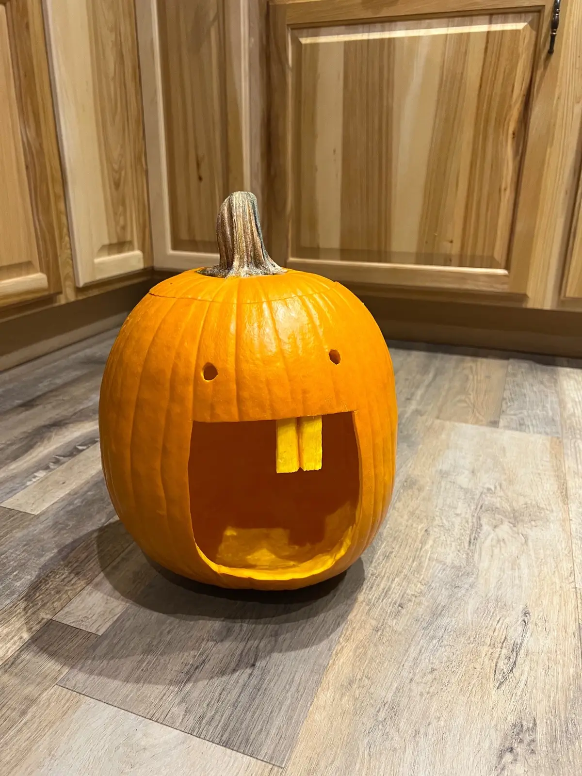 PUMPKIN  #dumbahhpumpkin #pumpkin #cutie #pumpkincarving #pumkin 