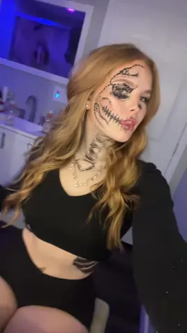 happy halloweekend🥰🥰