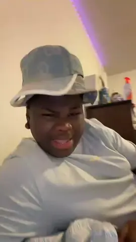 Le bébé est fort @Bébé Nica 💛🥝 @BB NICA 🥝🤪 @LE GOAT-OFFICIEL @G_GBOZONSKY🤣_et_JXJX🤪 #225🇨🇮 #cotedivoire🇨🇮 #nicapol #pourtoii 