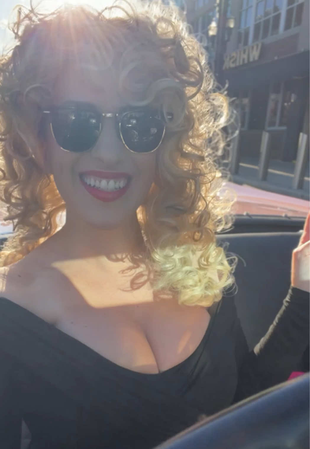 Look at me, I’m Sandra Dee💋