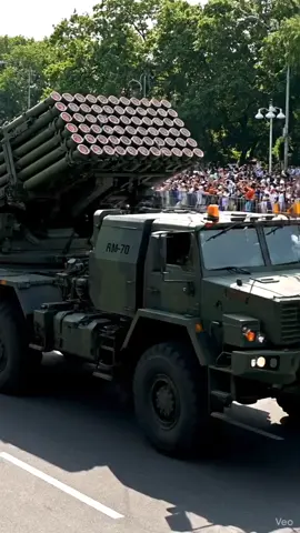 គេមកវិញហើយ🇰🇭💯🇰🇭💪 #ភូមិជោគជ័ #វិរះកងទ័ពខ្មែរ #ខ្មែររួបរួមគ្នាខ្មែរខ្លាំង #viralvideo #ប្រសាទតាមាន់ 