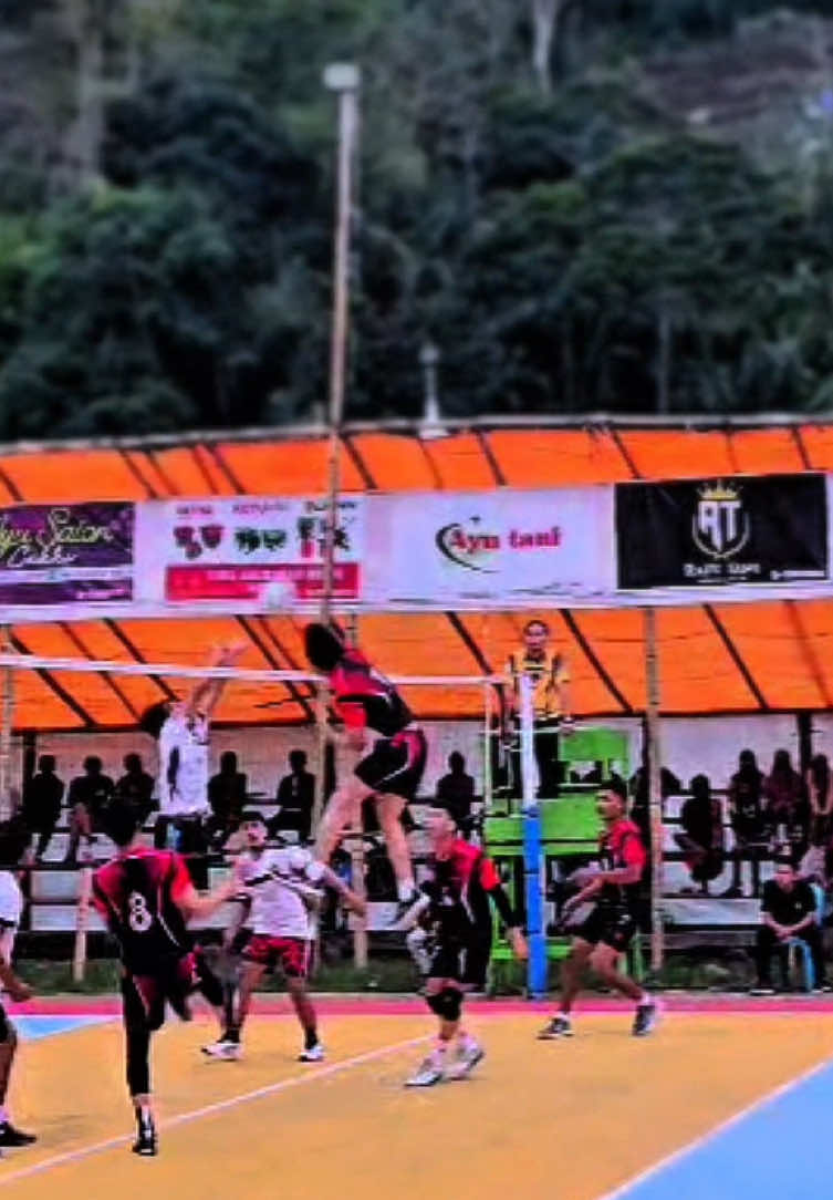 Lapor ketua😅#voliasik #volikediri #fyp 