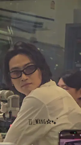 สัปตรูที่รัก เพื่อนกะไม่เว้น แล้วแบมละจะเหลืออะไร 😆😆 พี่บีเป็นคนตลก  #Flex1045xJAYB   #JayB #GOT7  #FlexConnect #FlexTalk 