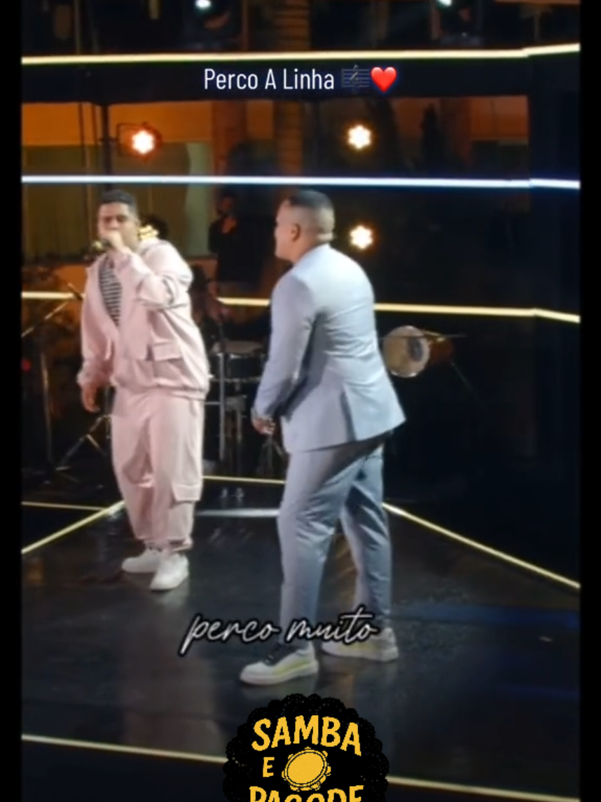 #SAMBAEPAGODE01  # VITINHO & GABI