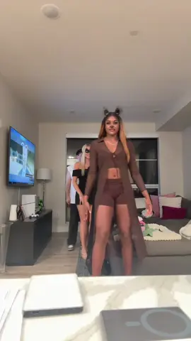 👻szn #fyp #aaliyahedwards #halloweenmakeup #wham @Rae Burrell 