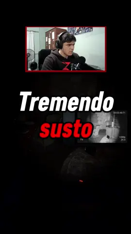 Cag4da de susto lo que me hizo JAJA #terror #sustos #phasmophobia