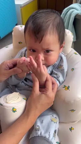 doa mau makan aja dia kerung😭#elzhard#celiboy #kayes #masyaallahtabarakkallah #bayilucu 