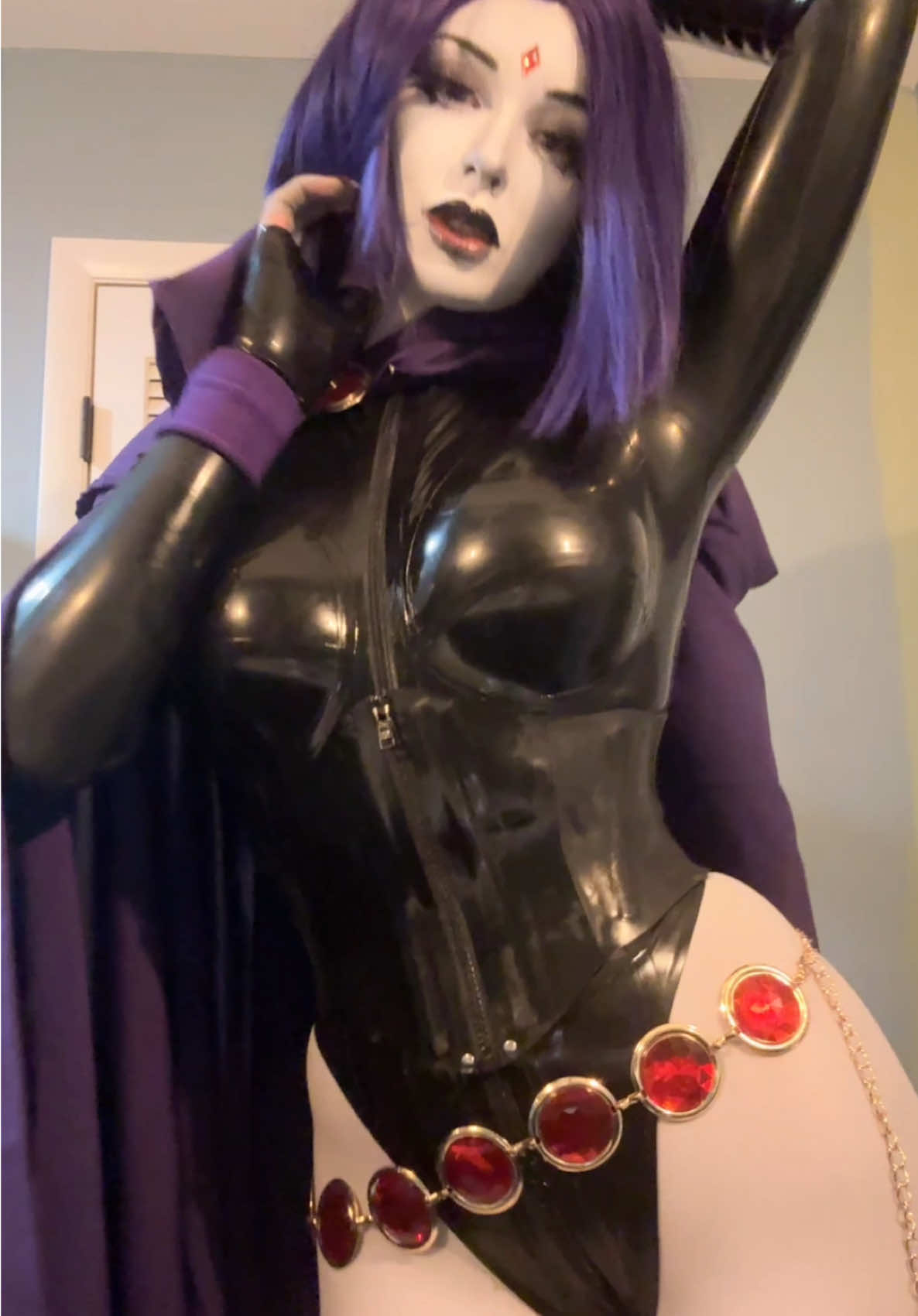 happy Halloween 👻  #raven #teentitans #cosplay #halloween #halloweencostume 