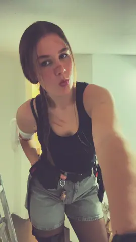 🫣#fypシ゚ #halloweenlook #laracroft