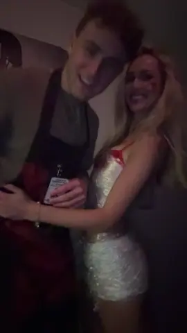 DEXTER AND RITA🔪🩸💉#tampa #dexter #costume #couplescostume @Gmowleen 