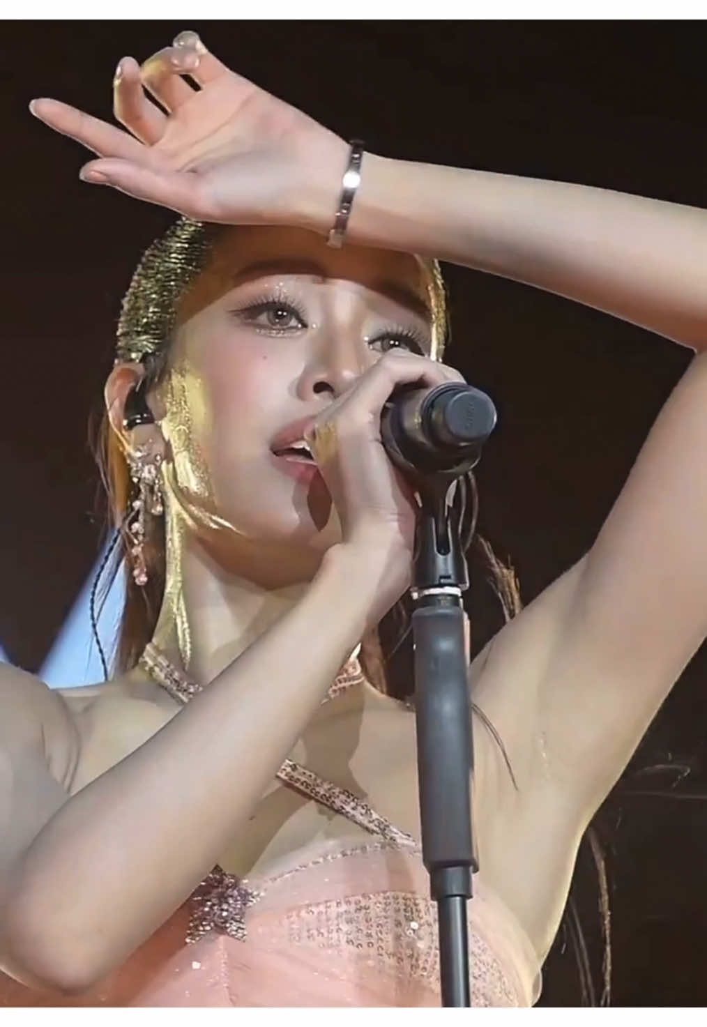 หอมเข้ม😤 #มายด์4eve #mind4eve #รักแร้ #รักแร้ขาว #armpit 