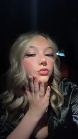 Do you guys like my costume 😗