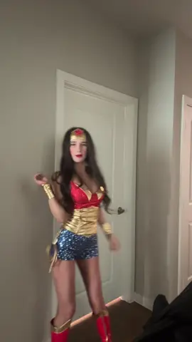 𝚌𝚞𝚣 𝚒𝚖 𝚛𝚎𝚊𝚍𝚢 𝚝𝚘 𝚜𝚊𝚟𝚎 𝚎𝚖 🙃 #Slay #model #girlboss #queen #beautiful 