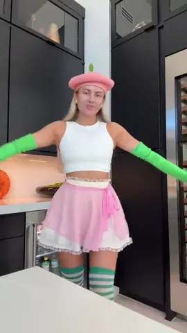 Strawberry shortcake Halloween ready #halloween #halloween2025 #halloweendecor #halloweencostume #fyp 