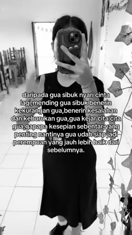 yaa.          #katakata #viraltiktok #semogafyp #katakatamotivasi #bahagiaselalu 