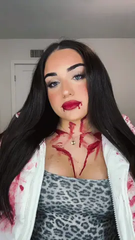 happy Halloween #jennifersbody #jennifercheck #halloween 