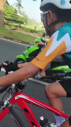 jalibar pagi hari😋 #efyepe #masukberanda #evergreen #roadbike #fypppppppp 