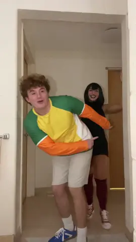 Mavis and Johnny #halloween #halloweencostume #hoteltransylvania #mavisandjohnny 