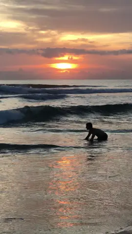 Bali sunset 🌅 . 