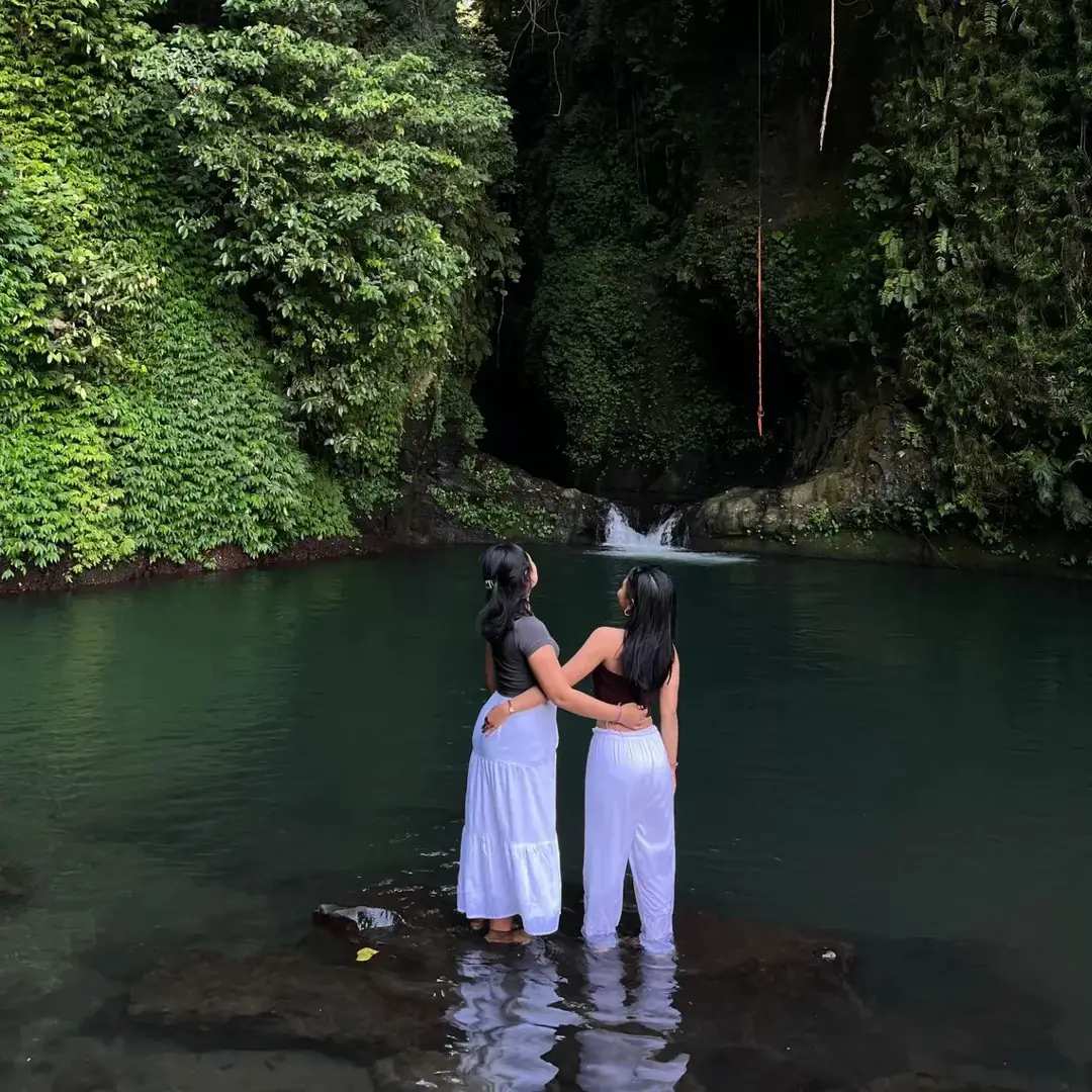 Photo by : ig > utuu_giska #bluelagoonwaterfall #hiddengem #bali #buleleng #airterjun 