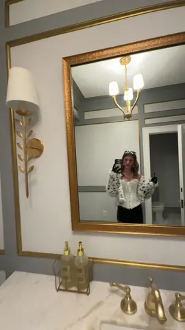 Hallo💋🎱 #cruelladevil #hallo #halloween #halloweeknd #fyppppppppppppppppppppppp 