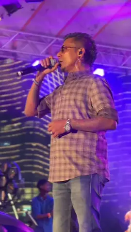 චාමර එක්ක සරිත් සුරිත් සෙට් වෙනවා කියන්නේ වෙනම එකක් ❤️ #ColomboConcert #chamaraweerasinghe #parinamaya2025 #AirForceground #SarithSurithandtheNews 