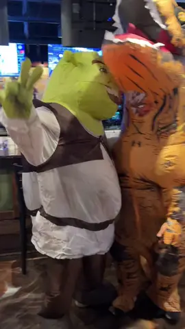 happy halloween from your favorite restaurant 🎃