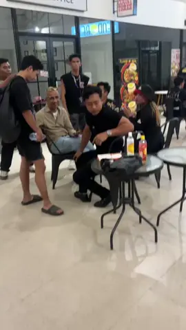 Paris ajak Ruben sparring.... 