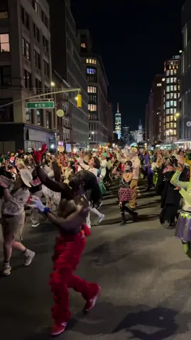 Thriller performance at New York City’s Halloween Parade 🧟  #halloween #thriller #nychalloweenparade  #nychalloween #halloween    