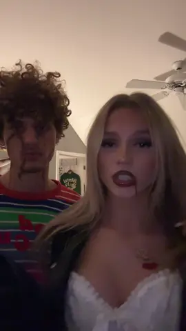 chucky and tiffany❤️‍🔥 #chuckysbride #halloween @J4️⃣ 