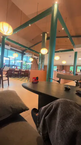 Tenang itu mahal,mencintai diri sendiri jauh lebih penting🪐