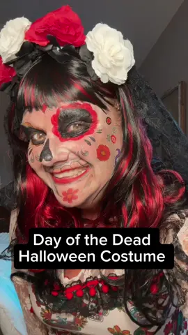 Day of the Dead Halloween Costume. 👻🎃💀 #dayodthedead #halloweencostume 