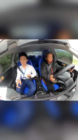 Chị chị em em nhà này tui sợ thiệt á chớ#ahaolaixe #laixe #viral #xuhuong #TikTokAwardsVN #ahaolaixe 